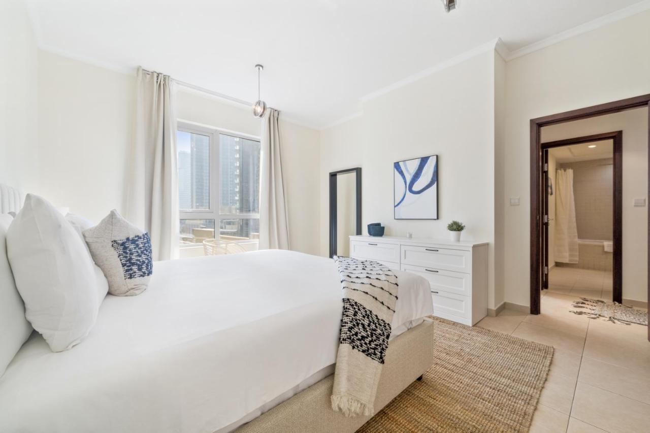 Stylish Apartment With Partial Burj Khalifa View Dubaï Extérieur photo