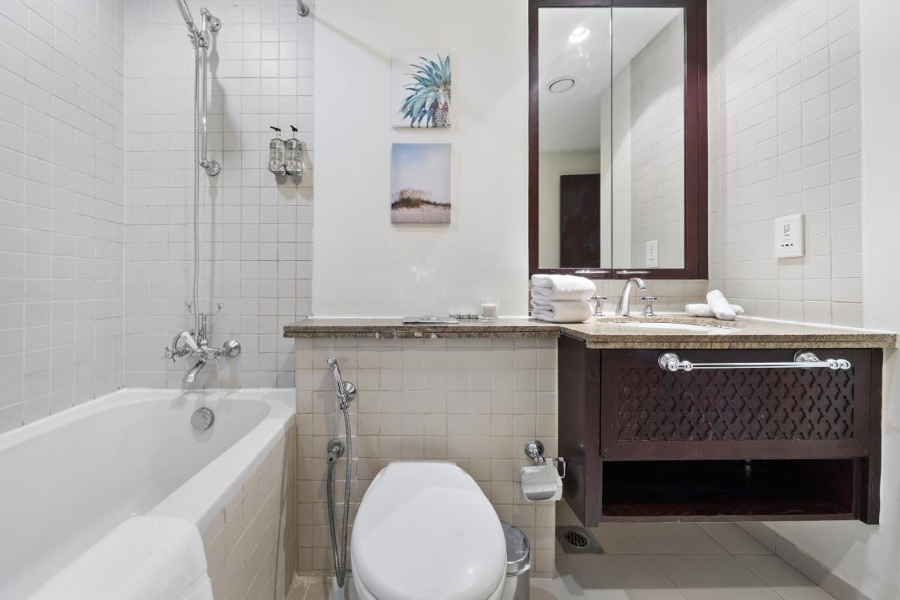 Stylish Apartment With Partial Burj Khalifa View Dubaï Extérieur photo